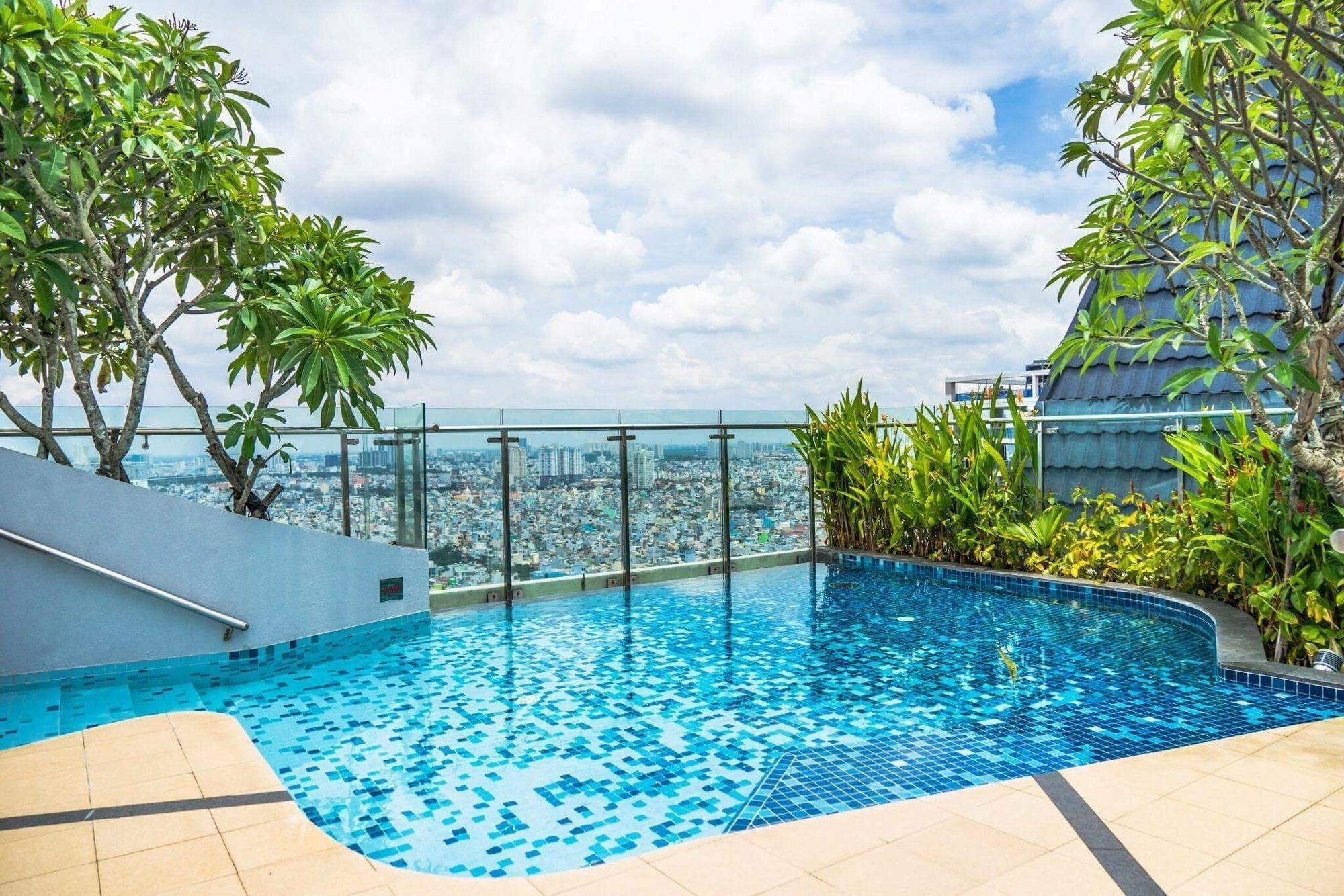 The Manner Apartment Icon 56 Rooftop Pool โฮจิมินห์ซิตี้ ภายนอก รูปภาพ